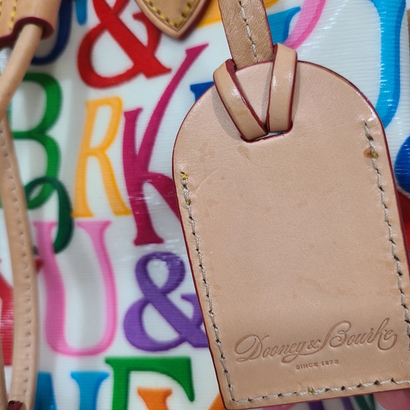 Dooney & Bourke Retro Grafica Drawstring Cinch Bucket Shoulder Sig Logo Bag - Picture 4 of 14